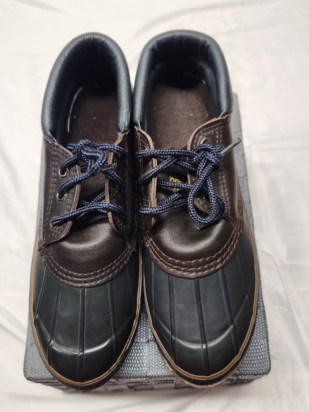 ⭐️Vintage PRO LINE Low Duck Shoes Size 9 Waterproof Leather Rain Mud Comfort